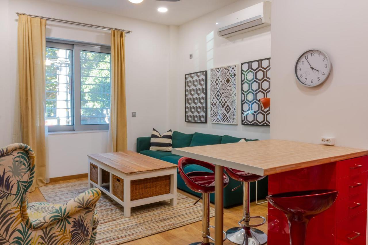 Academia Apartments By The Park Athènes Extérieur photo